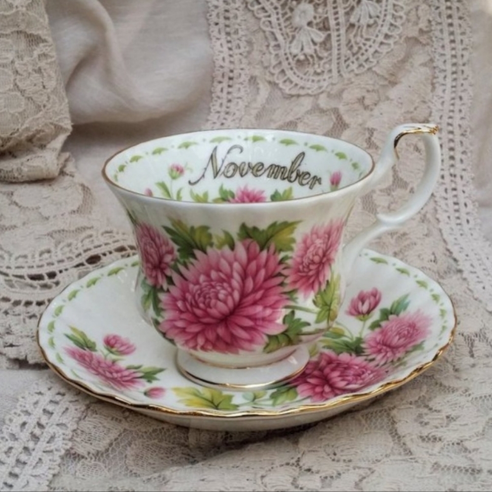 Royal Albert Collection Unique Teacup Saucer Fine China Floral Tea Cup
